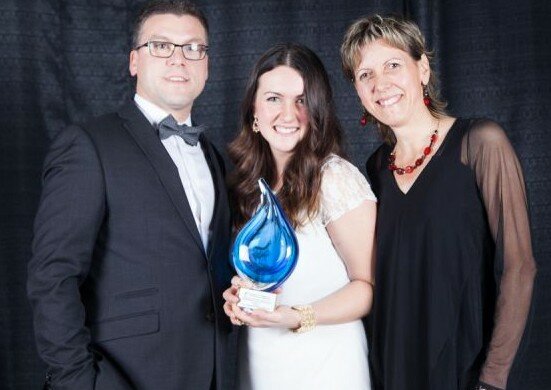 Gîte Chambres Chalets et Café Bistro du village St-Mathieu-du-Parc honoré lors du Gala distinction Desjardins